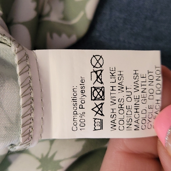 Sage and white romper size m - Picture 6 of 6